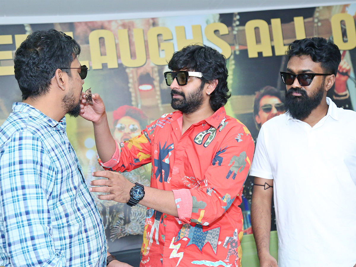 Om_20Boom_20Bush_20Movie_20Success_20Celebrations-8.jpg 8