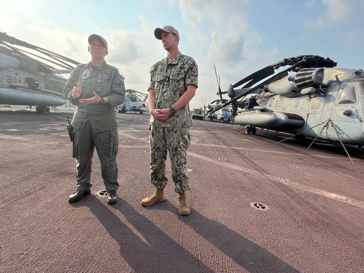 USS_20Somerset_20Crew_20in_20Visakhapatnam_20Photos_4.jpg 4