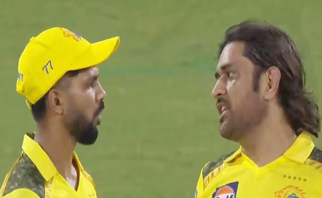 dhoni.jpg