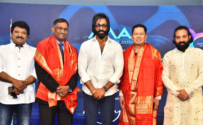 manchu-vishnu_0.jpg