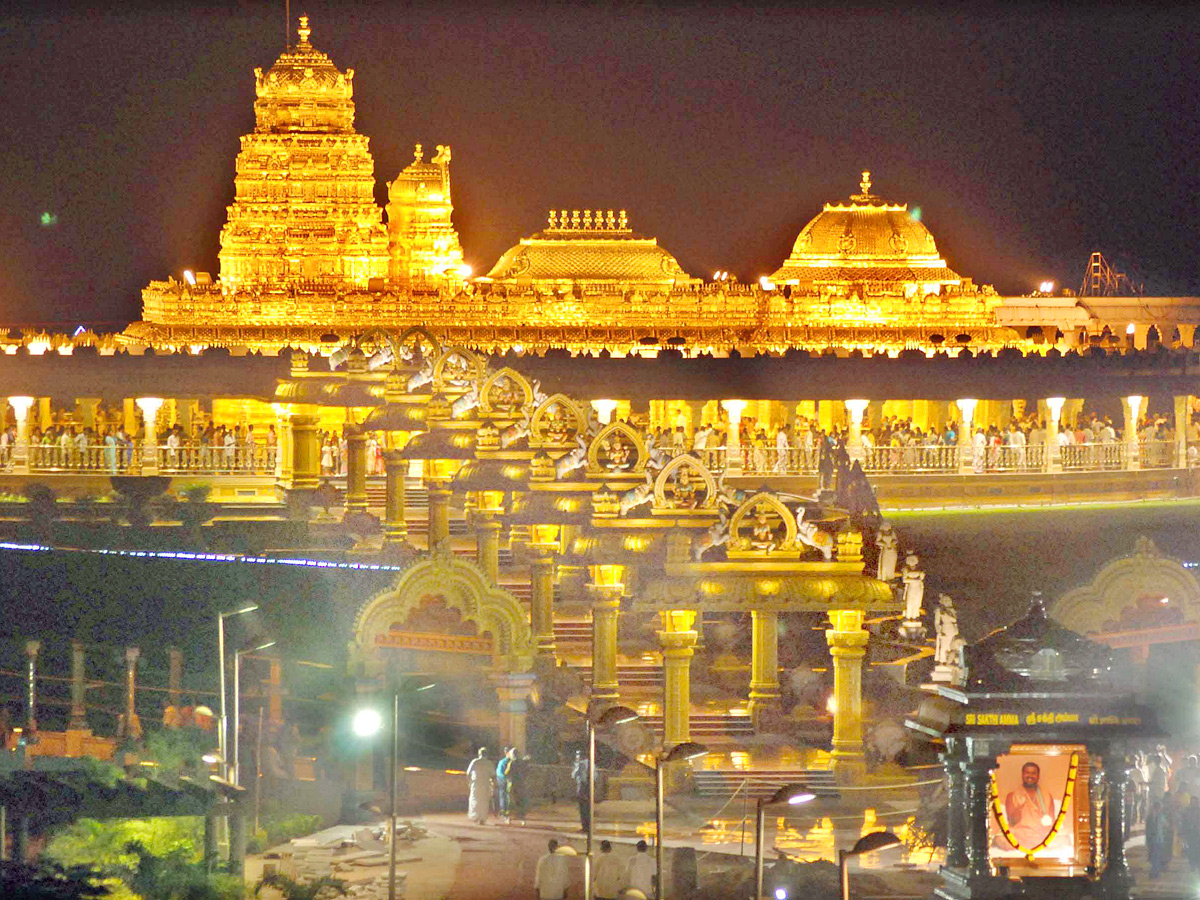 Famous_20Hindu_20Temples_20in_20India_20Photos_2.jpg 3