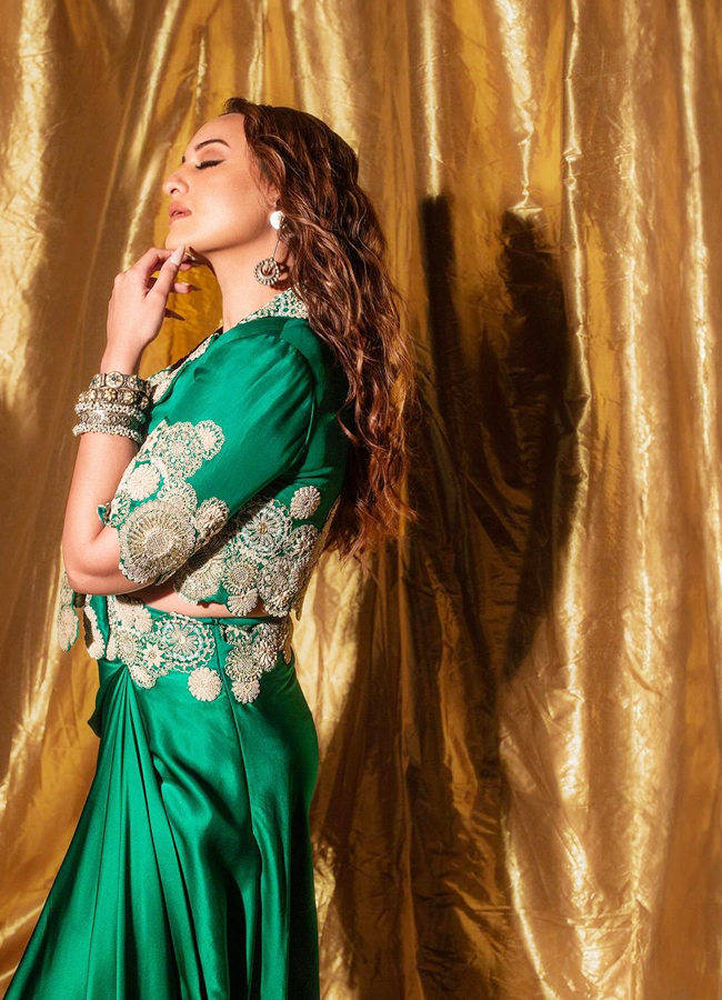 Sonakshi-Sinha-1.jpg 2
