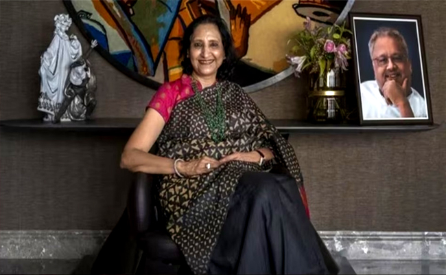 rekha-jhunjhunwala.jpg