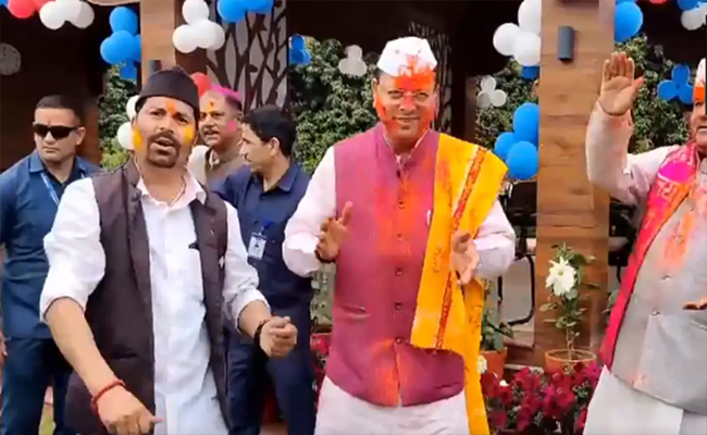 up-cm-dance.jpg