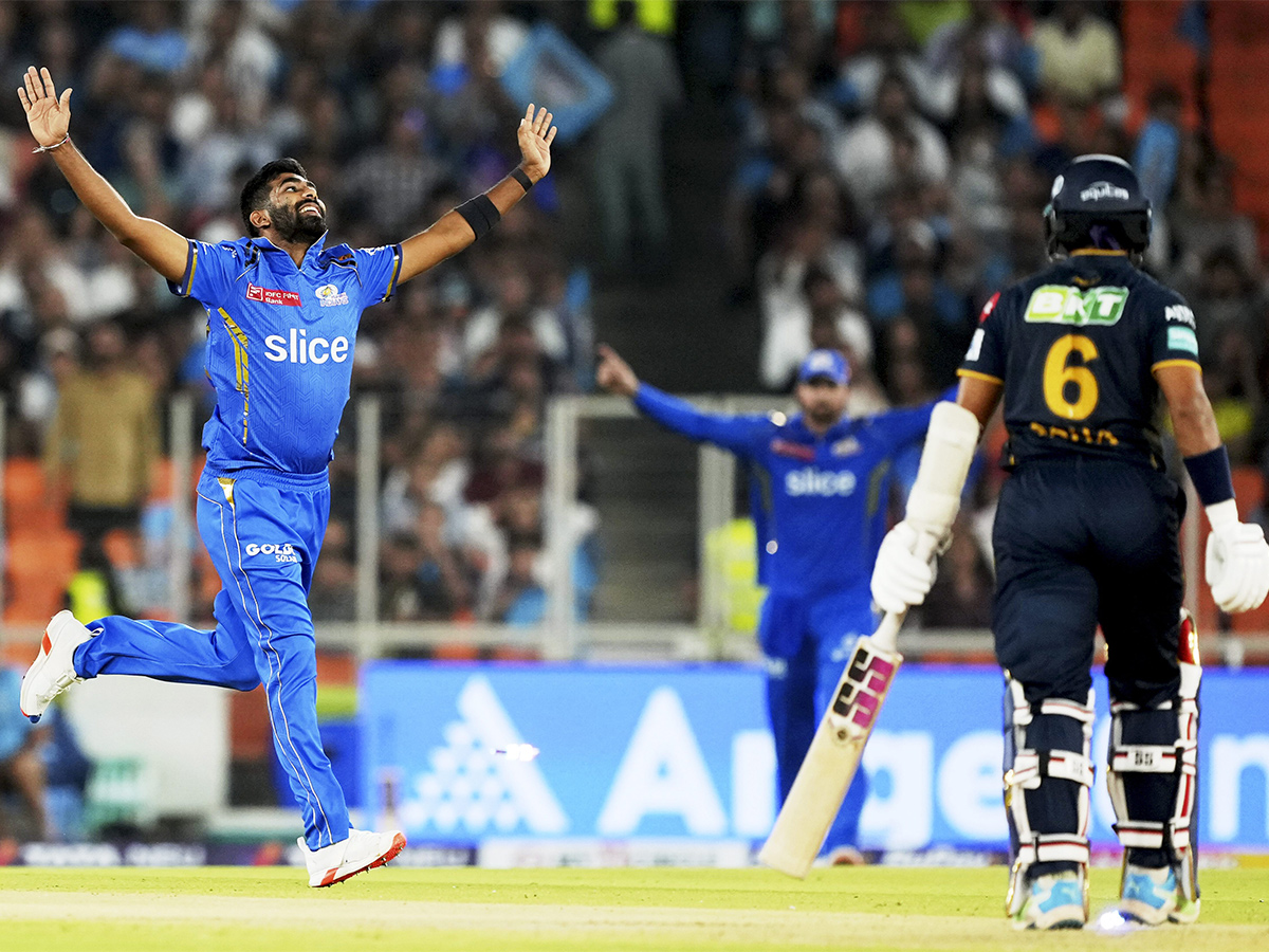 024_20T20_20cricket_20match_20between_20Mumbai_20Indians_20and_20Gujarat_20Titans_20at_20Narendra_20Modi_20Stadium-11.jpg 11