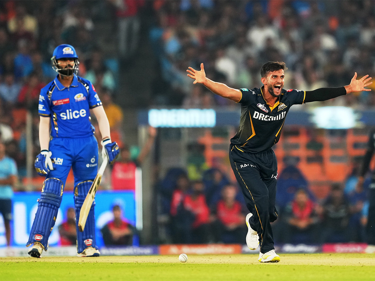 024_20T20_20cricket_20match_20between_20Mumbai_20Indians_20and_20Gujarat_20Titans_20at_20Narendra_20Modi_20Stadium-17.jpg 17