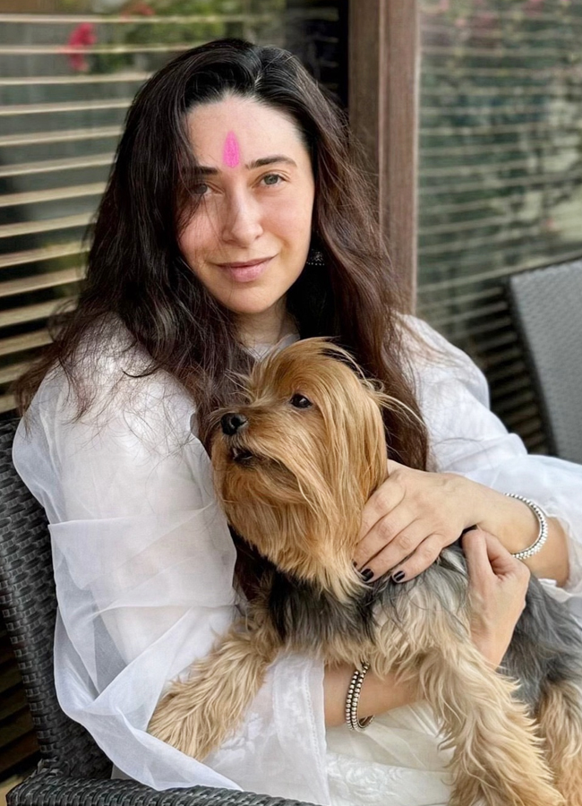 Celebs-Holi-10.jpg 35