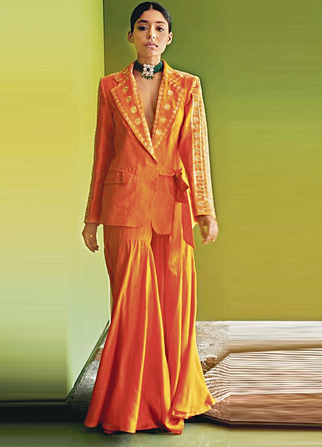 Indo_Western_Style_2.jpg 3