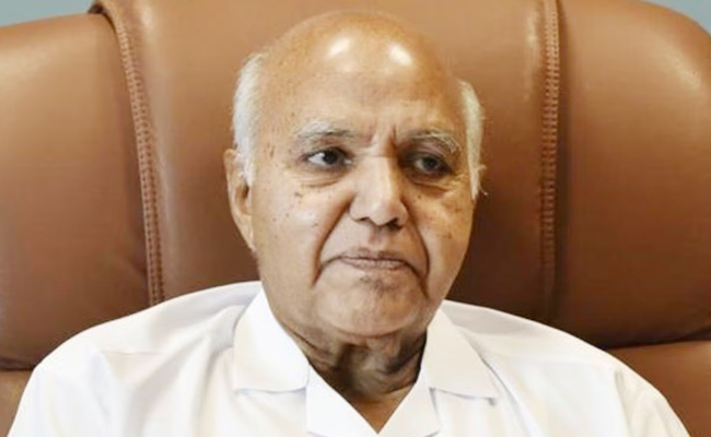 Ramoji_Rao_Sakshi_0.jpg