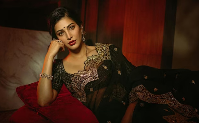 sruthi.jpg