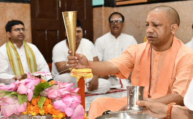 yogi-aditya.jpg