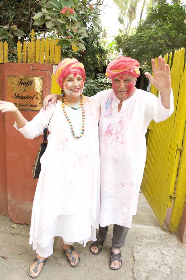 Bollywood_20celebrities_20holi_20celebrations_20Photos_15.jpg 16