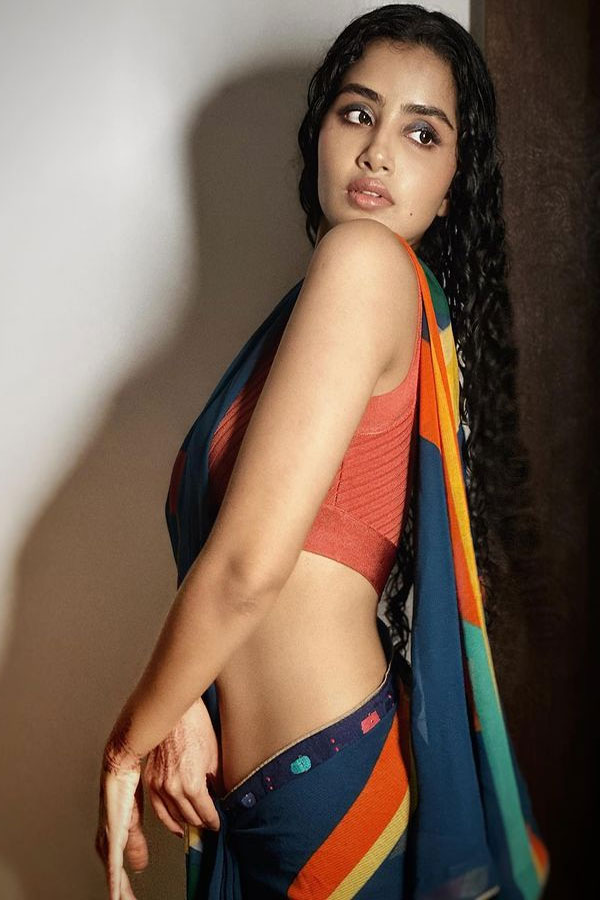 anupama9.jpg 11