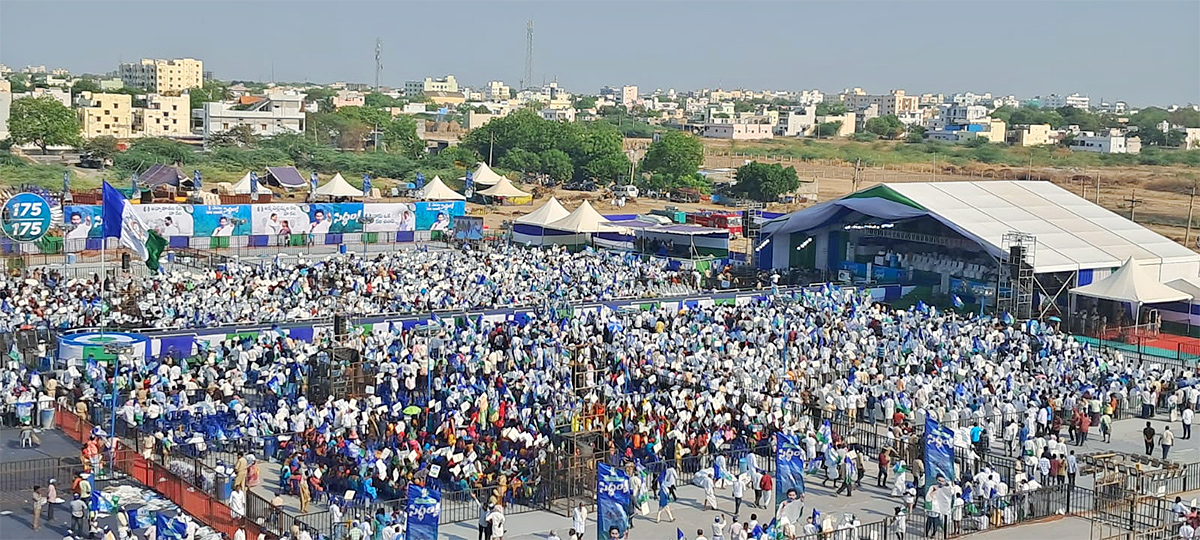 CM_20YS_20Jagan_20Memantha_20Siddham_20Public_20Meeting-7.jpg 7