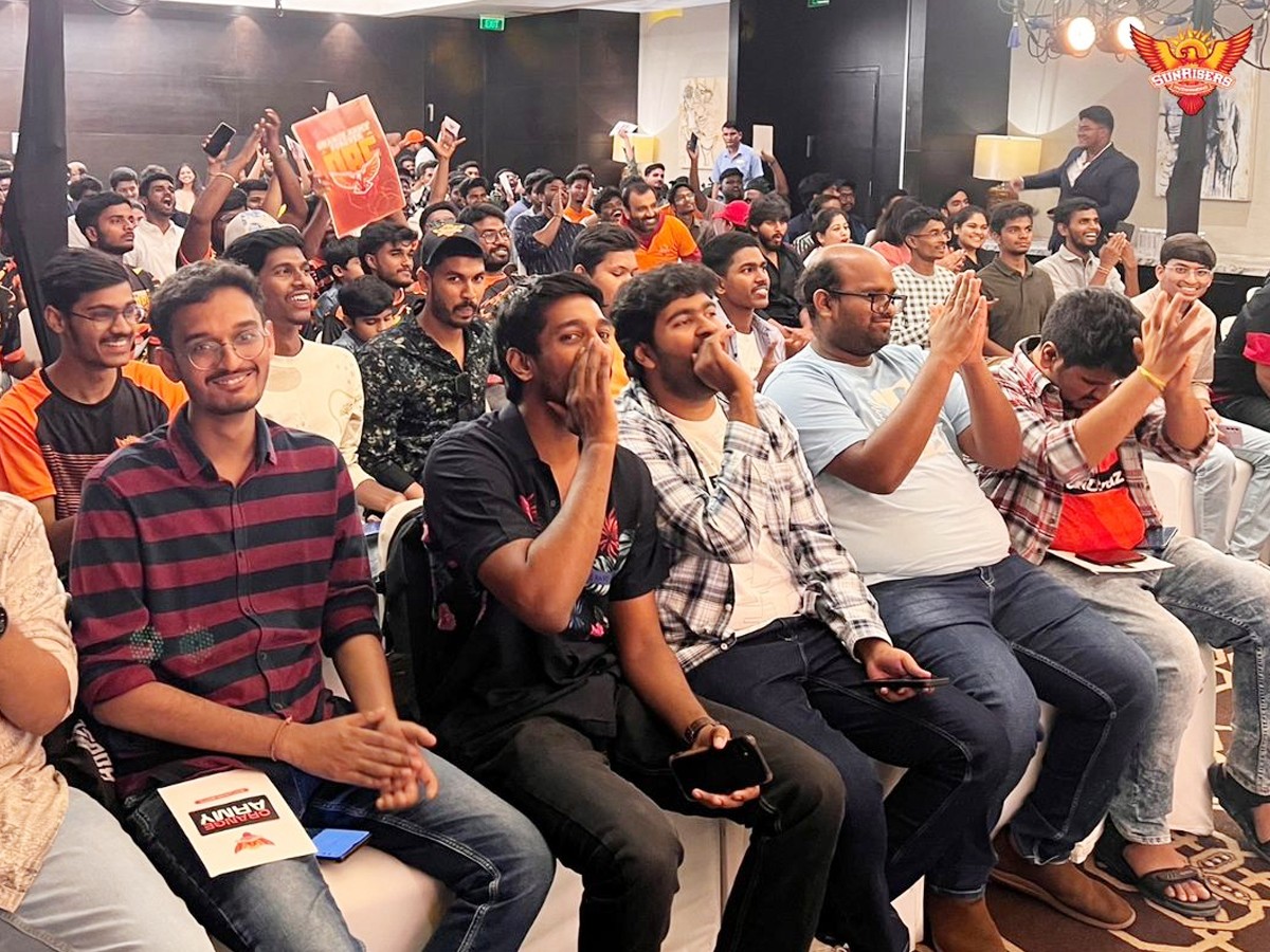 SRH-Fan-Meet-4.jpg 5
