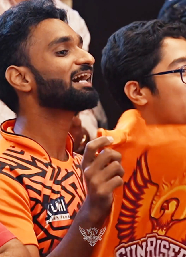 SRH-Fan-Meet-9.jpg 11