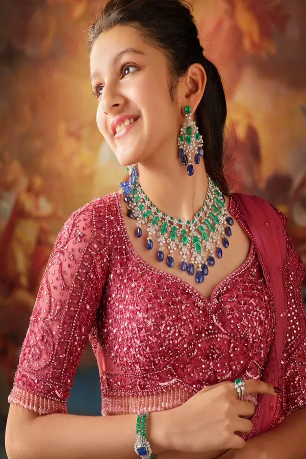 sitara-2.jpg 13