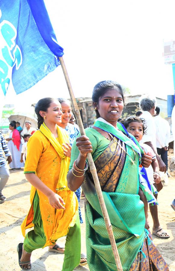 Memantha_20Siddham_20Public_20Meeting_20at_20Proddutur_20Photos-12.jpg 11
