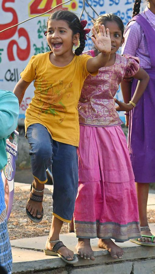 Memantha_20Siddham_20Public_20Meeting_20at_20Proddutur_20Photos-22.jpg 21