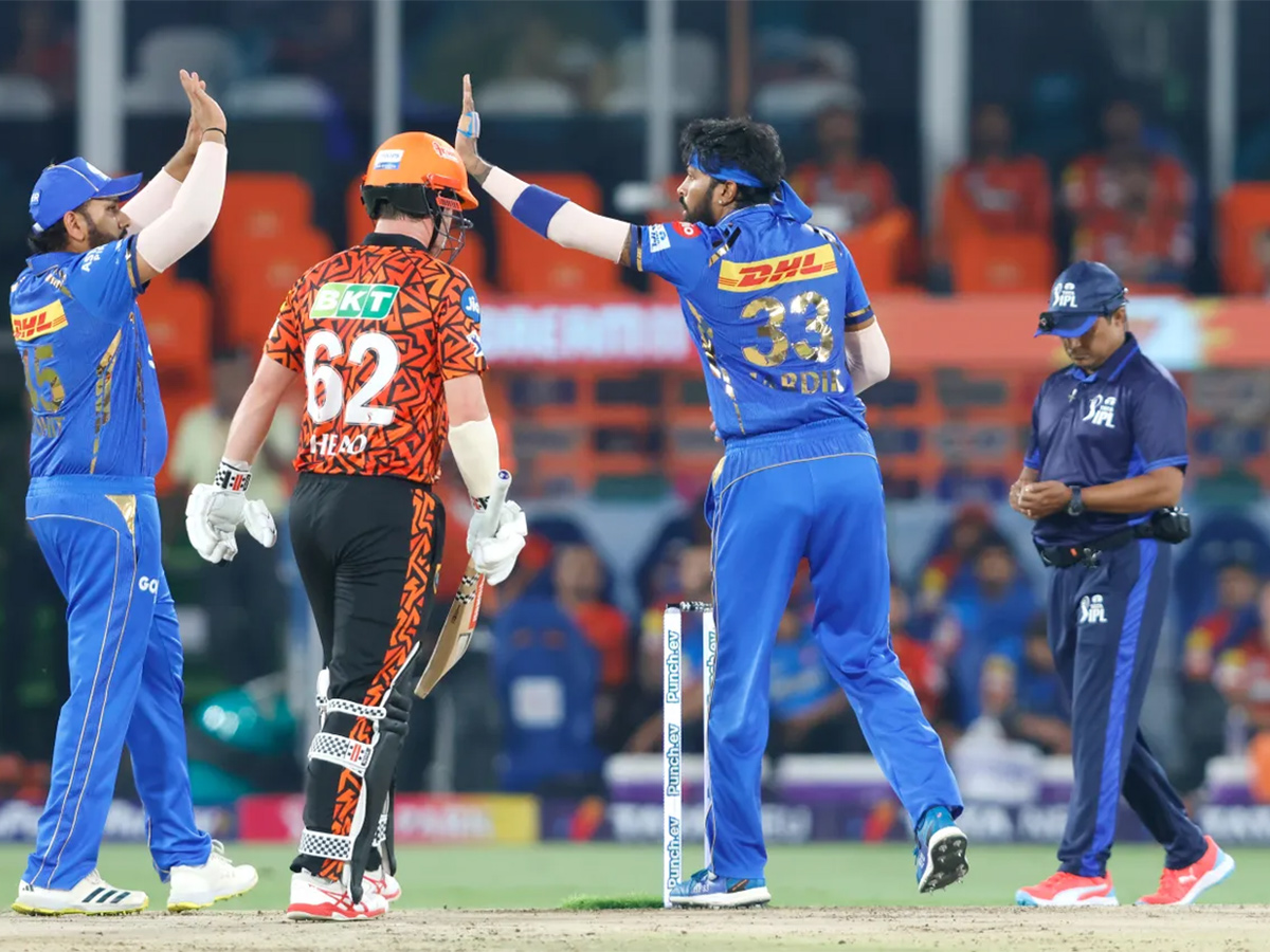 TATA_20IPL_202024_20_20tournament_20between_20Sunrisers_20Hyderabad_20and_20Mumbai_20Indians_20in_20Hyderabad-9.jpg 9