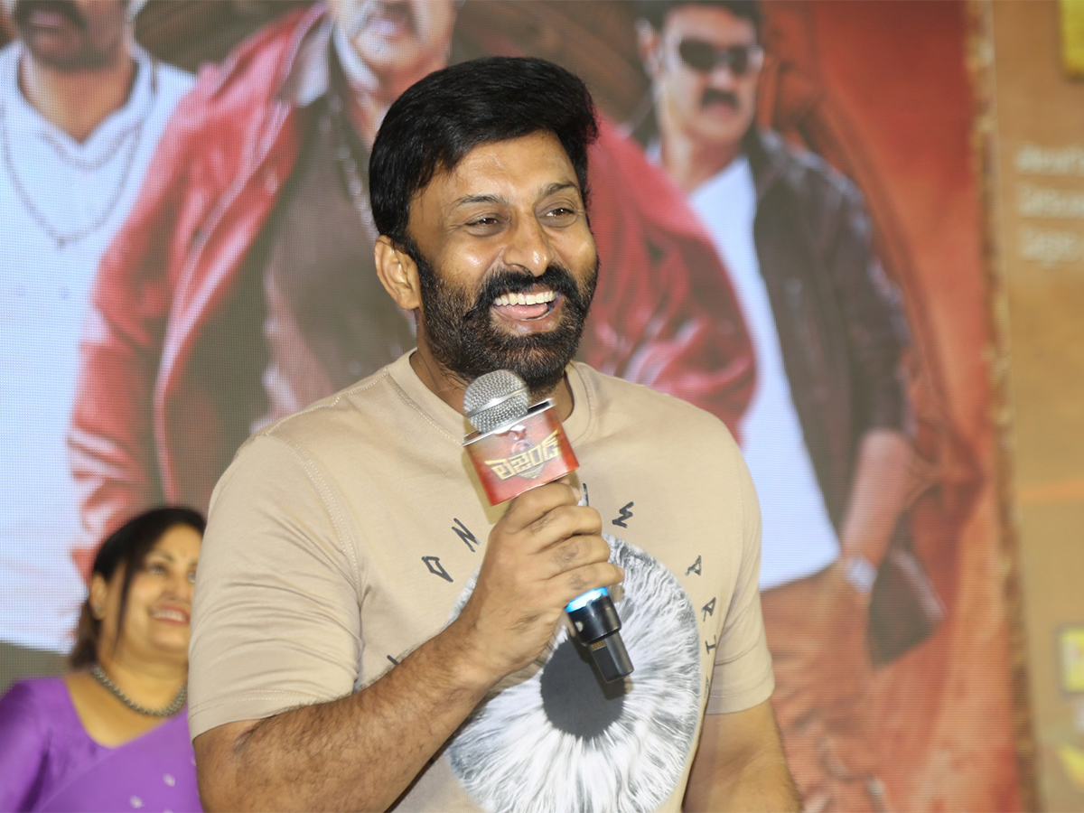 Balakrishna_20Legend_2010years_20Blockbuster_20Celebrations_20Event_20Photos-11.jpg 10