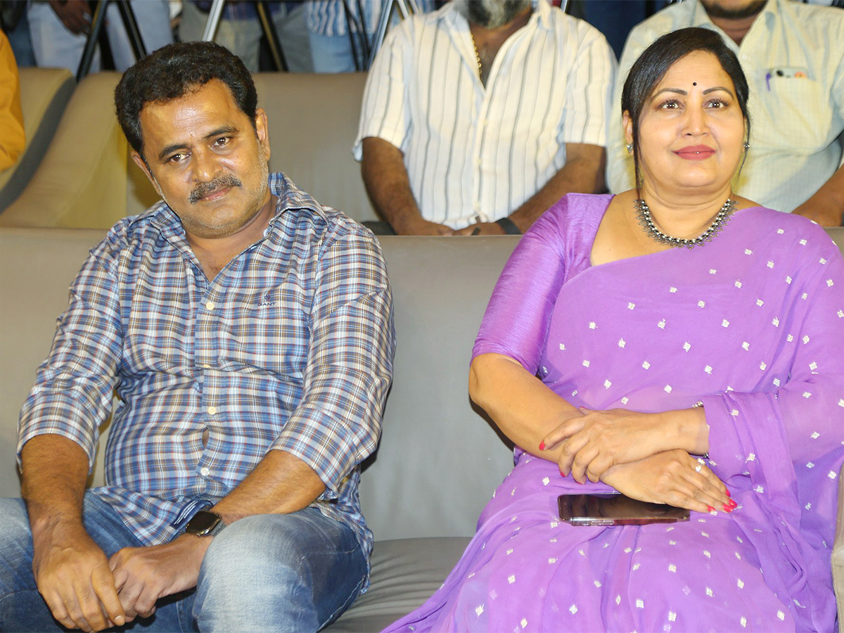 Balakrishna_20Legend_2010years_20Blockbuster_20Celebrations_20Event_20Photos-42.jpg 36