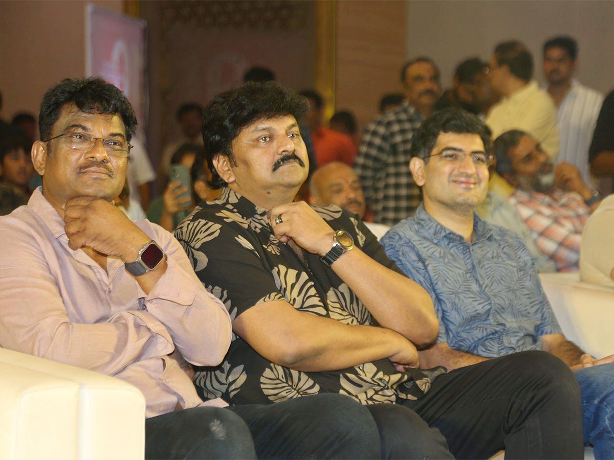 Balakrishna_20Legend_2010years_20Blockbuster_20Celebrations_20Event_20Photos-44.jpg 38