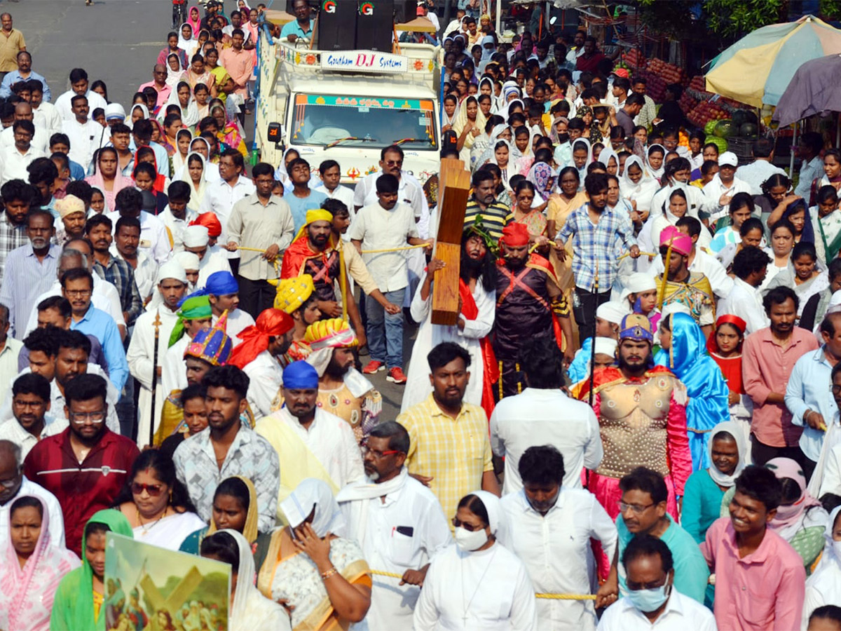 Good_20Friday_20Celebration_20in_20telugu_20states-22.jpg 21