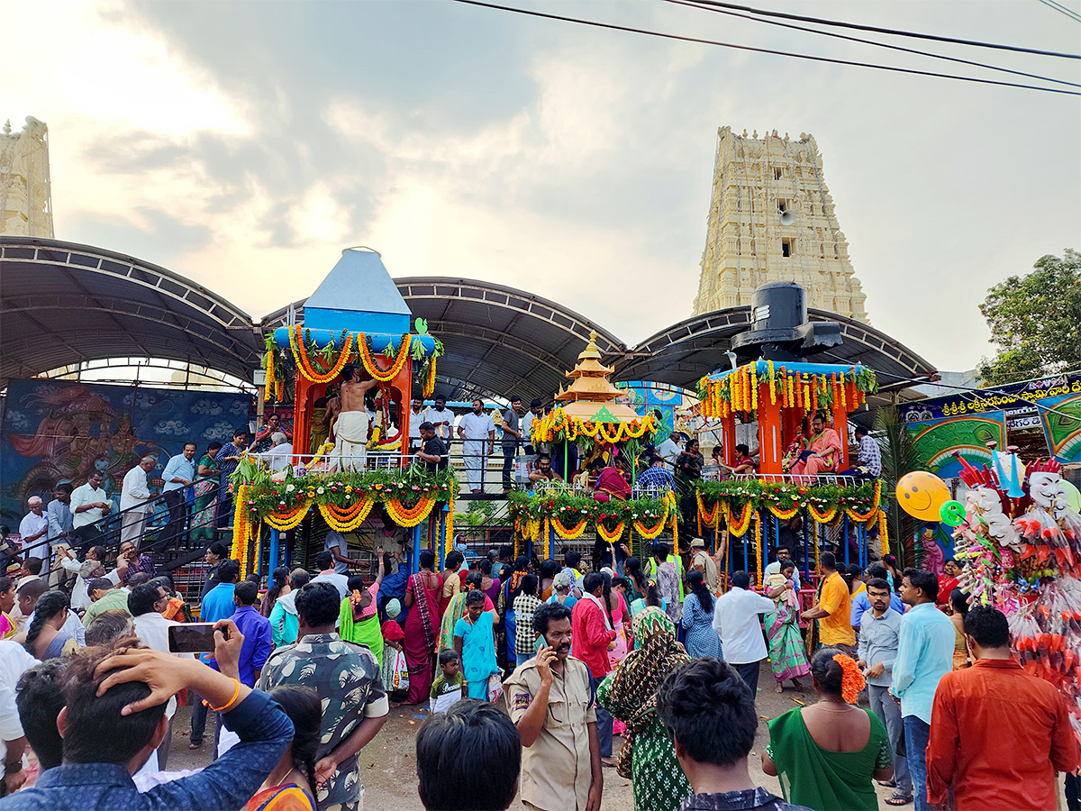 Dharmapuri_20Sri_20Lakshmi_20Narasimha_20Swamy_20Brahmotsavam-1.jpg 1
