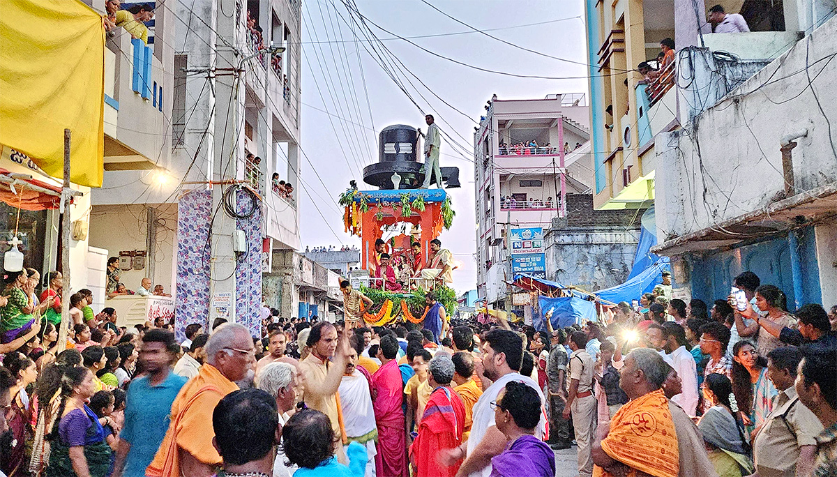 Dharmapuri_20Sri_20Lakshmi_20Narasimha_20Swamy_20Brahmotsavam-2.jpg 2