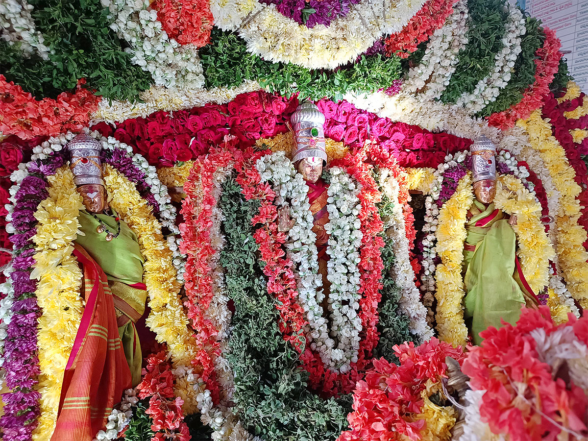 Dharmapuri_20Sri_20Lakshmi_20Narasimha_20Swamy_20Brahmotsavam-24.jpg 23