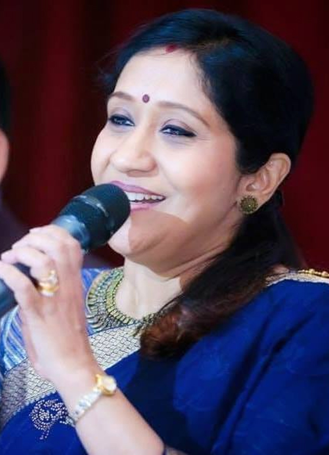 Sujatha-Mohan-16.jpg 15