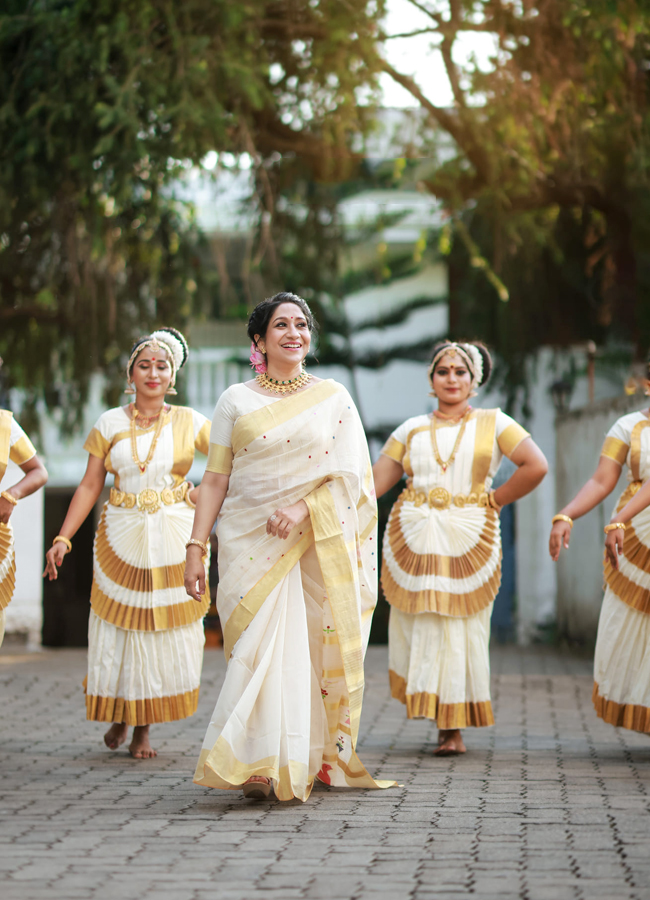 Sujatha-Mohan-23.jpg 22