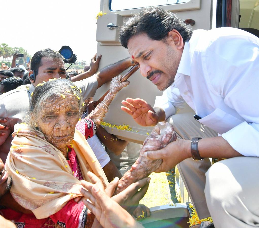 AP_20CM_20YS_20Jagan_20Road_20Show_20at_20Bathalapalli_20Photos-3.jpg 3