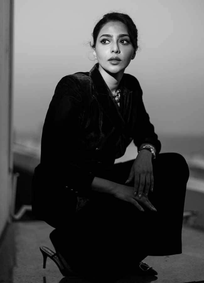Aishwarya-2.jpg 3