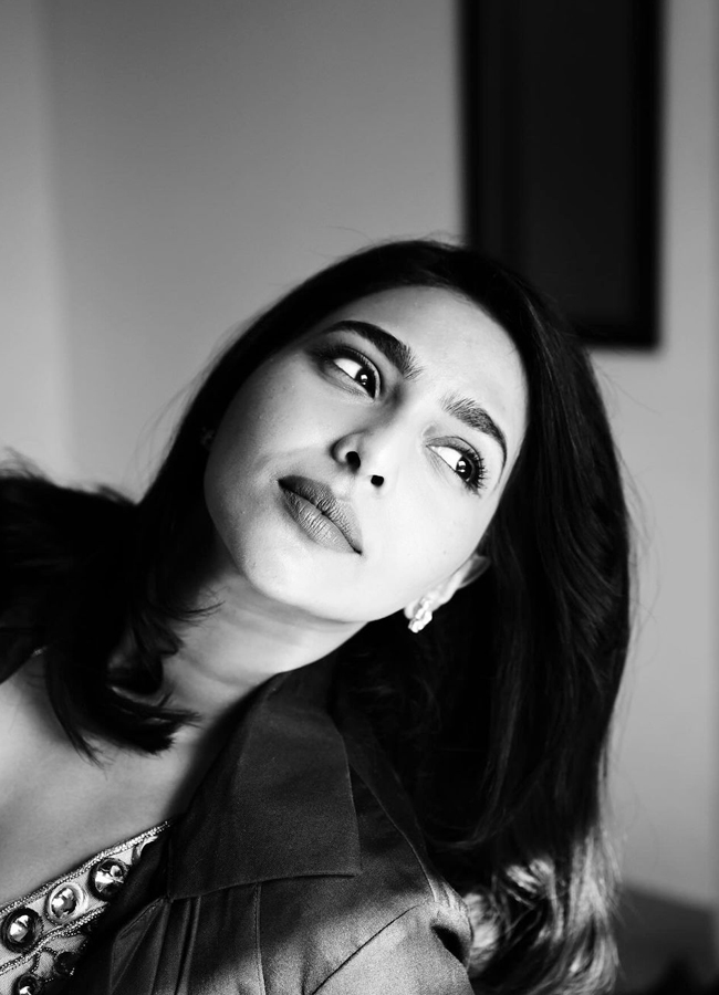 Aishwarya-9.jpg 10