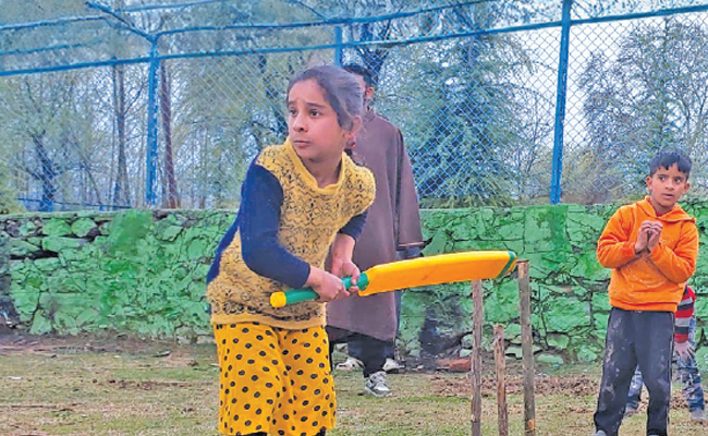 Hurmat_20Irshad_20Bhat.jpg