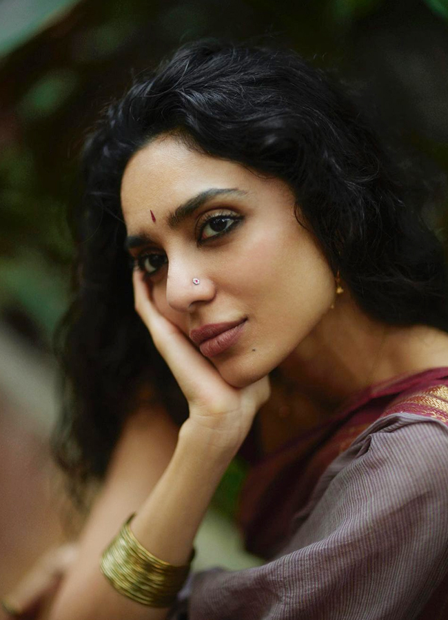 Sobhita-Dhulipala-13.jpg 14