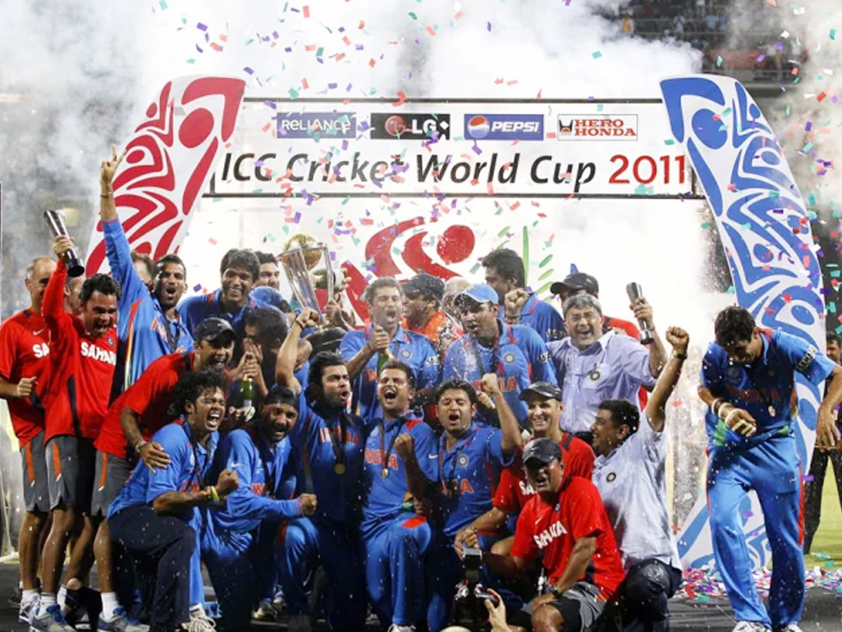 2011-World-Cup_Finals-.jpg 23