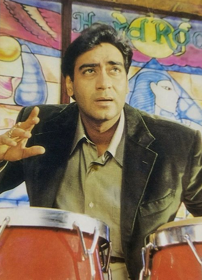 Ajay-Devgn-17.jpg 18