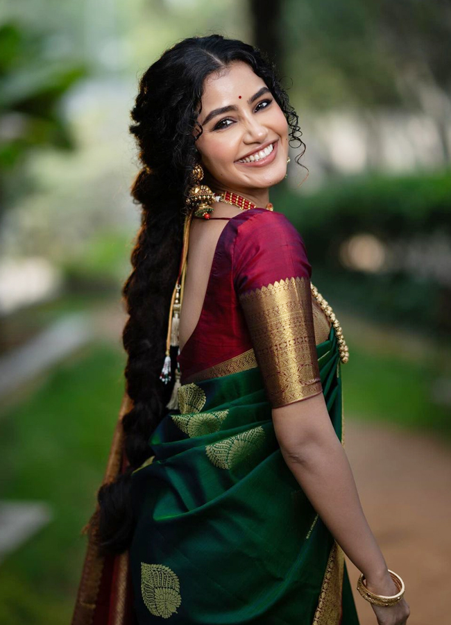 Anupama-Parameswaran-7.jpg 8