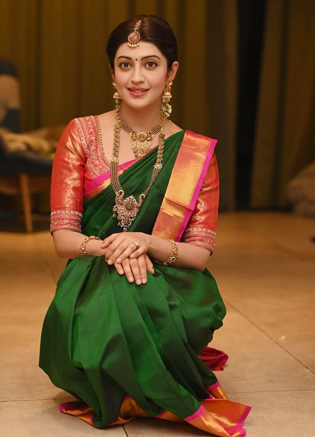 Pranita-Subhash-1.jpg 2