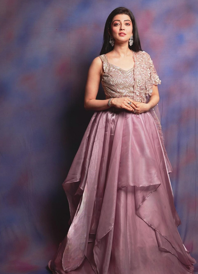 Pranita-Subhash-21.jpg 23