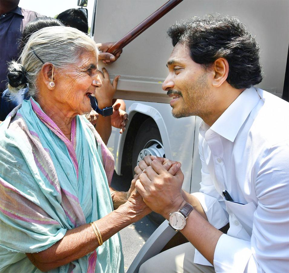 ys_20jagan_20mohan_20reddy_20Memantha_20Siddham_206Day_20at_20Annamayya_20District-6.jpg 6