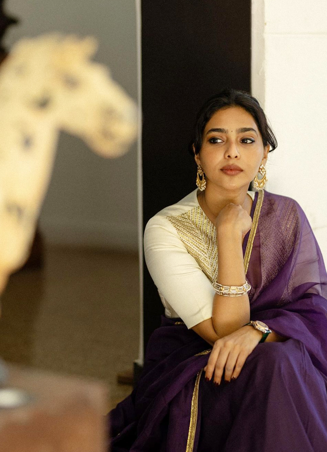 Aishwarya-Lekshmi-3.jpg 4