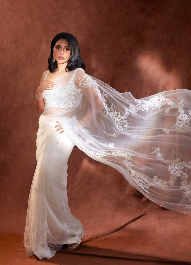 Aishwarya-Lekshmi-5.jpg 5