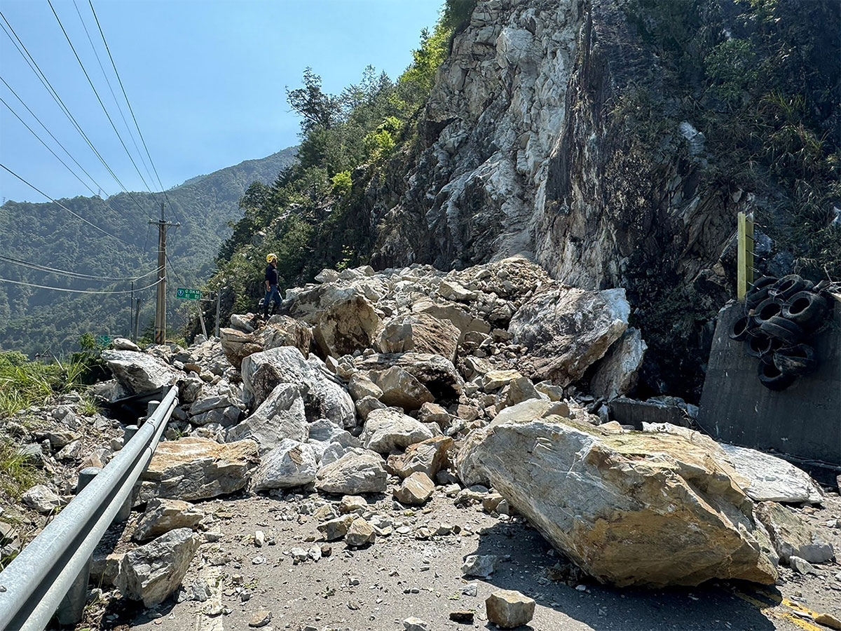 Earthquake_20in_20Taiwan_202024_20Photos-22.jpg 22