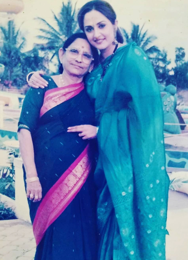 Jaya_Prada-14.jpg 15