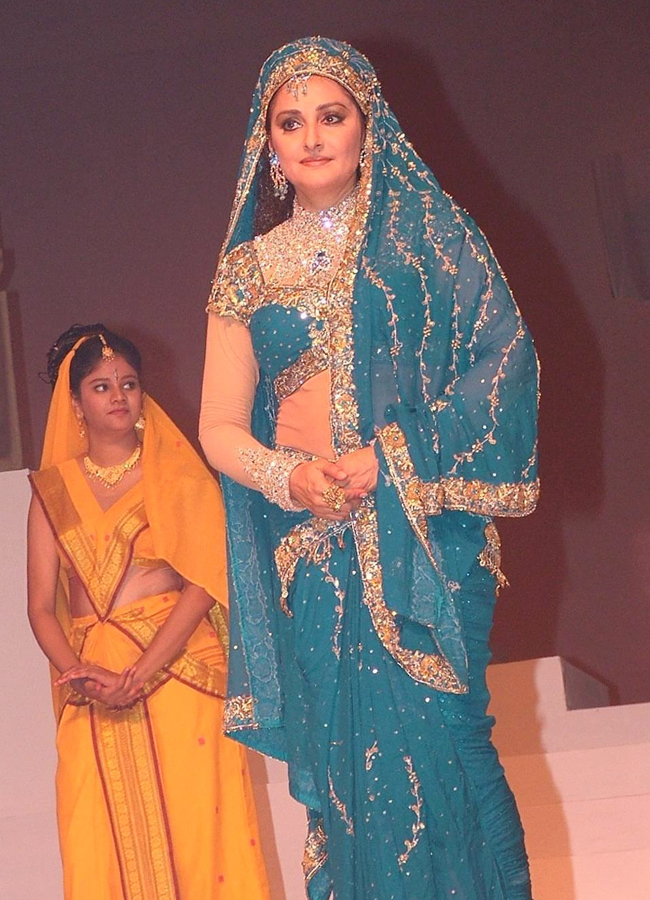 Jaya_Prada-15.jpg 16