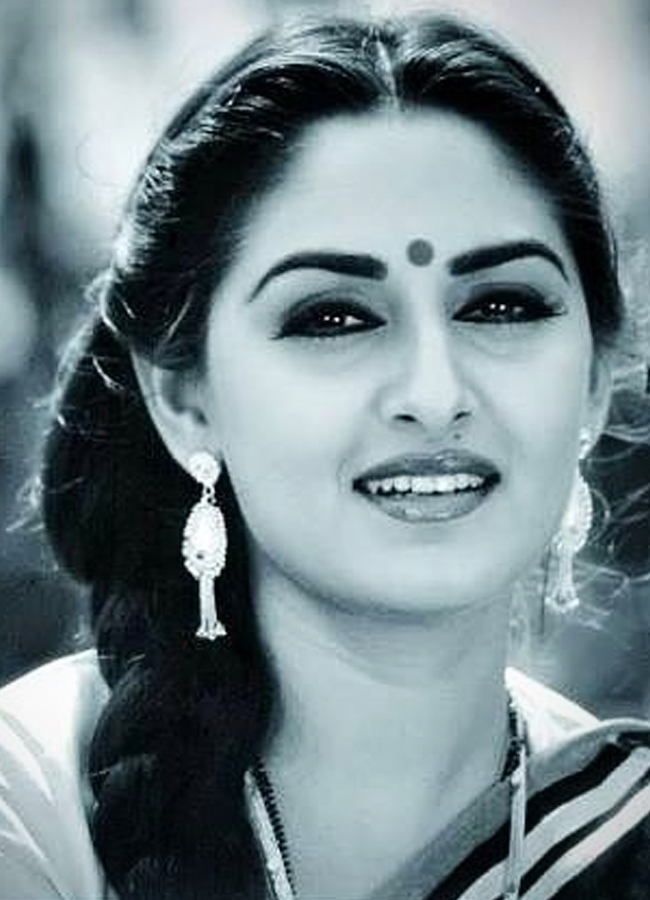 Jaya_Prada-7.jpg 8
